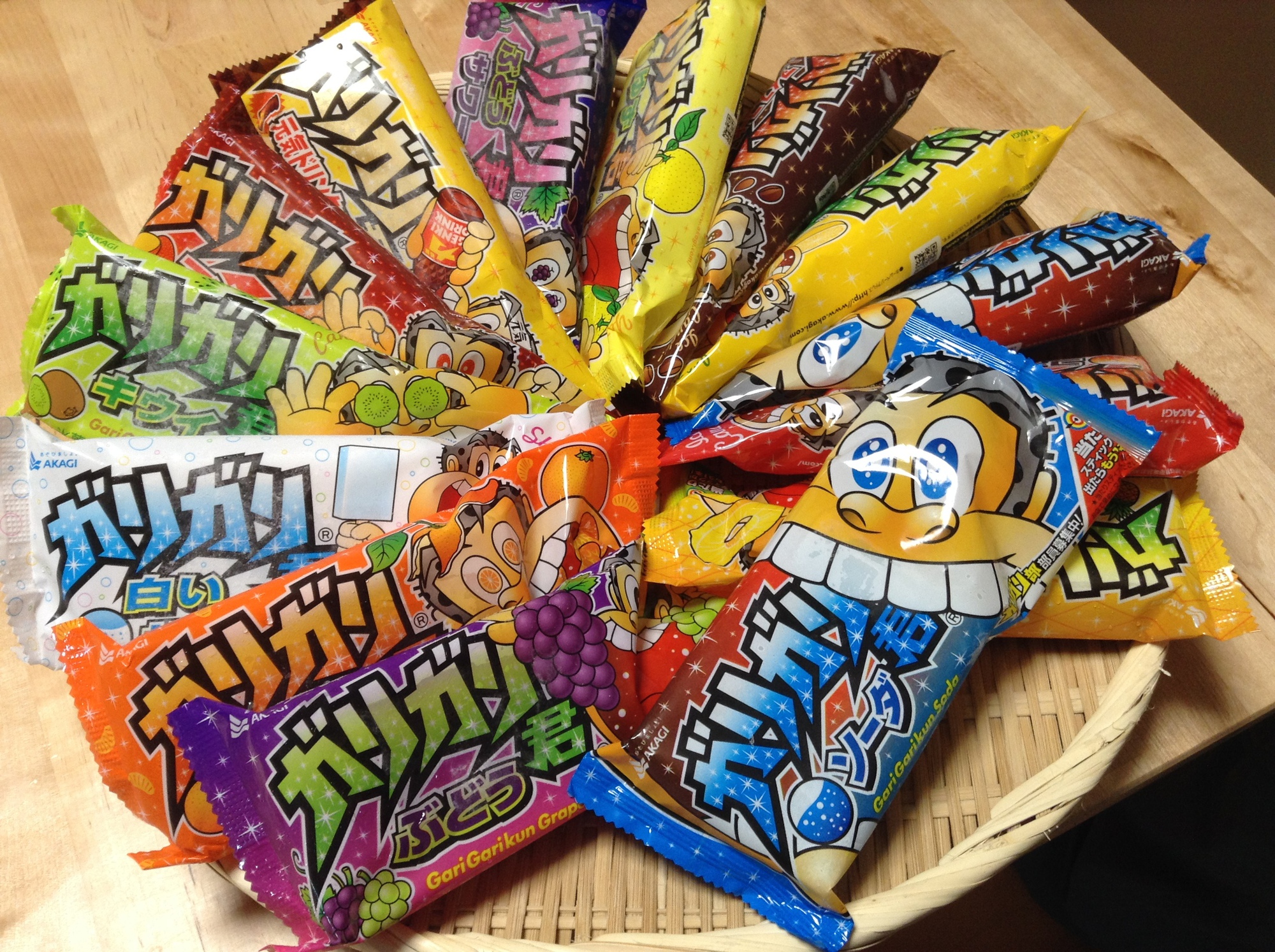 Các hương vị đa dạng của Garigari-kun Cây kem que với nhiều hương vị độc đáo