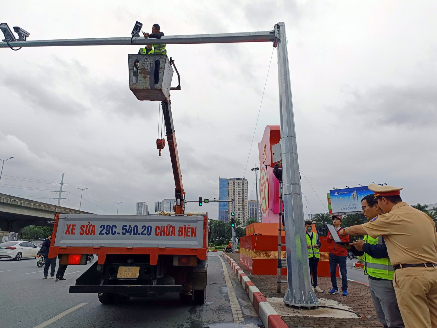 Kiểm tra hệ thống camera